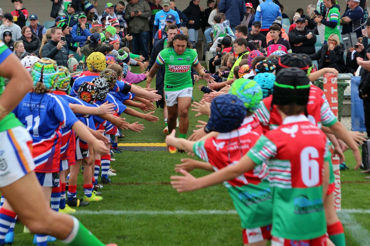 Record crowd for Raiders NRL clash at McDonalds Park Wagga Wagga City