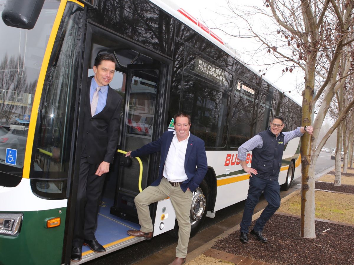 NSW Mnister Paul Toole in Wagga for launch of Real-Time Bus Tracking